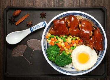 餐饮公司名字大全有特色