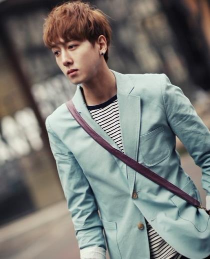 抖音上发表的作品怎么删除