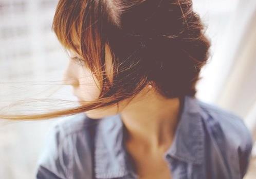 早上满满的正能量句子(适合早上发的简短句子)