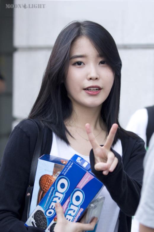 强颜欢笑的丧系文案