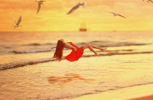 描写夜晚江边美景的句子 描写夜晚江边美景的句子