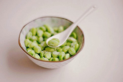 女人写给有外心的男人的句子形容男人思想外遇的句子