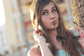 适合女生吃鸡的沙雕名字