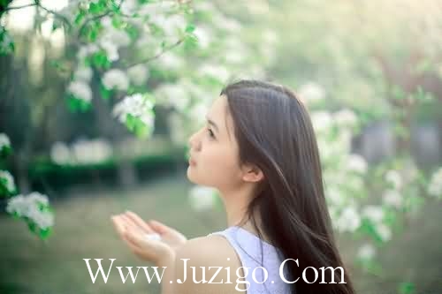 男人表达自己生活不易的说说(男人生活压力很大的句子)