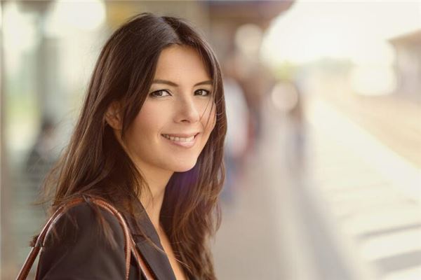 吉利有财气的女装店名