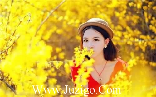 配不上你的悲伤句子经典配不上的句子经典(精选18句)