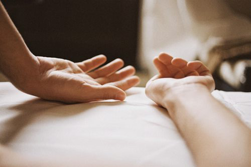 笑得灿烂活的坦荡的说说(45句)