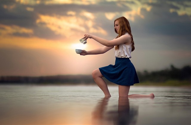 女生一个字网名干净温柔