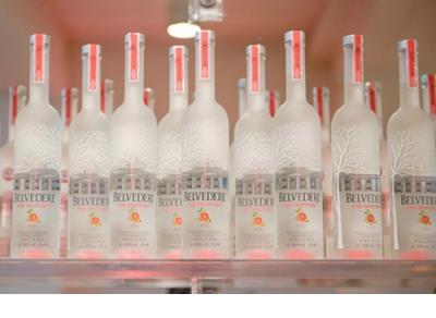 描写家庭温馨场面片段200字