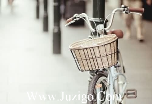 qq女生个性签名女生的qq个性签名(精选25句)