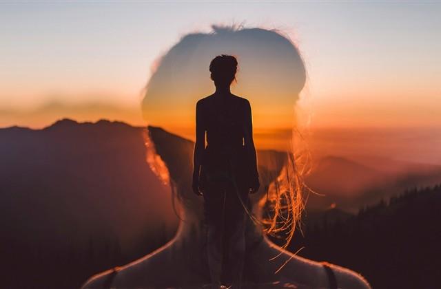 超拽有气势的吃鸡经典女生网名(170个) 超拽有气势的吃鸡经典女生网名(170个)