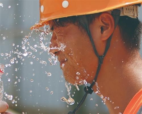 最美午安心语正能量 适合中午发朋友圈的文案