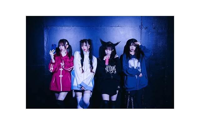 对爱情话题的议论文「太冷啦的句子说说心情」