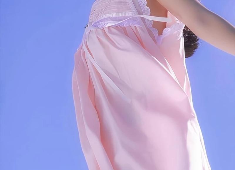 适合女生发的微信朋友圈 女生发朋友圈的说说(精选37句)