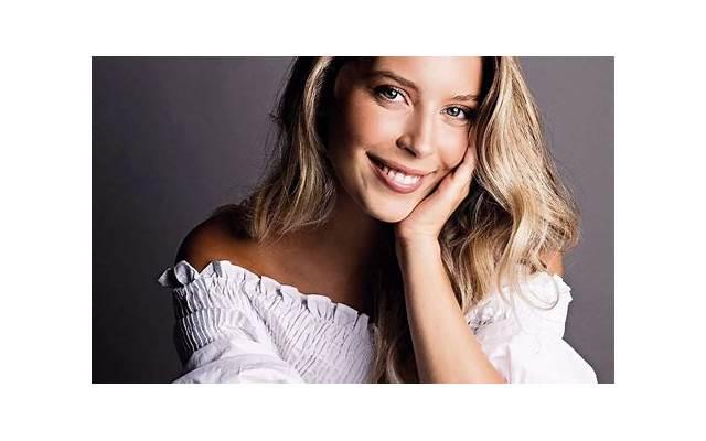 经典爱情说说带图片：相爱，相争，但不相分