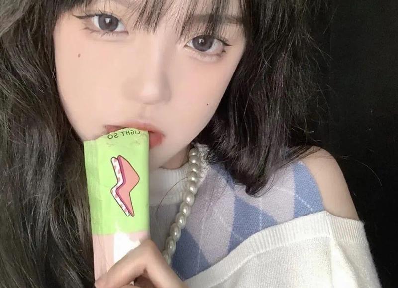 玫瑰与荆棘的句子(精选110句)