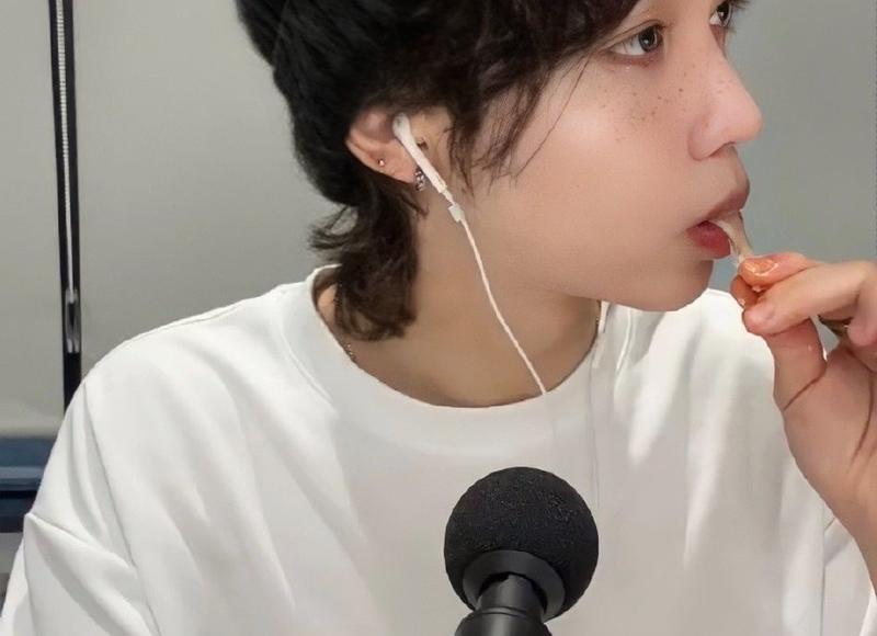  看到夕阳伤感的短句汇聚76条