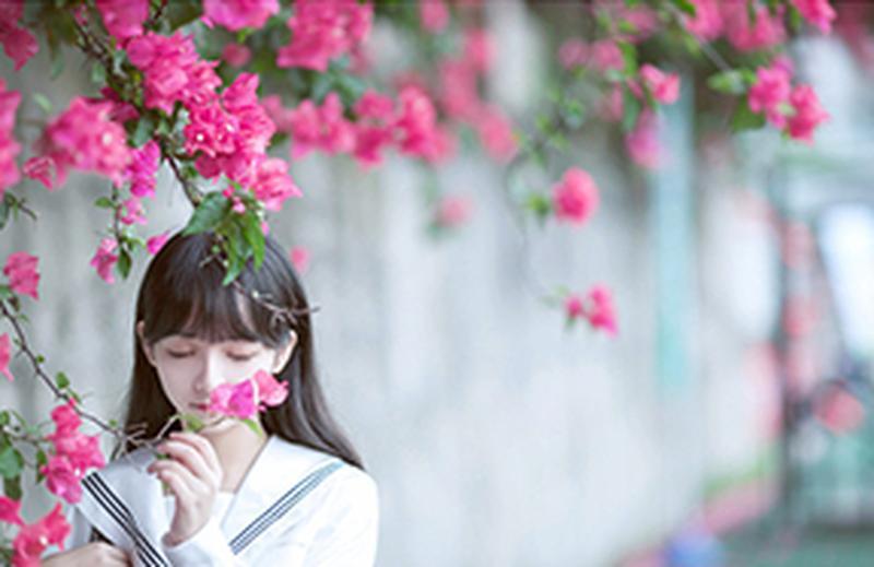 手机壁纸伤感带字女生（姓氏情话大全文字戚）