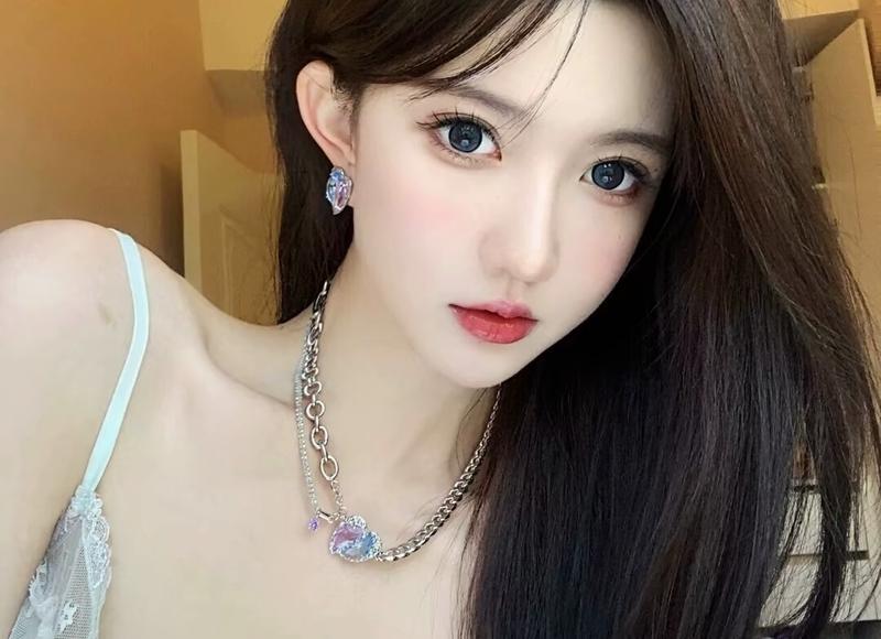 正能量短句 将爱情当作理想的人，不会有真正(精选9句)