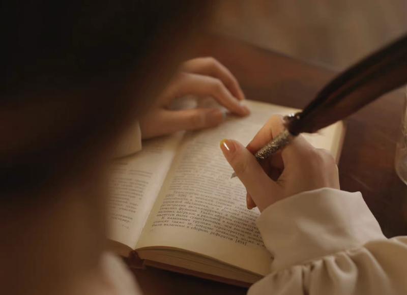 励志正能量简短格言(励志正能量简短语句)