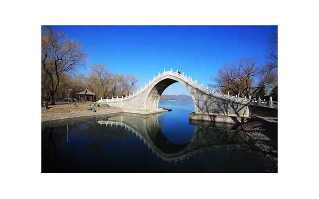  以迟到为话题的短句汇集76句