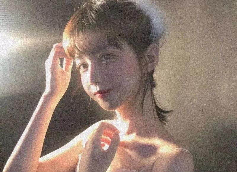 8个字的爱情短句(伴侣誓言8字一左一右 一对) 8个字的爱情短句(伴侣誓言8字一左一右 一对)