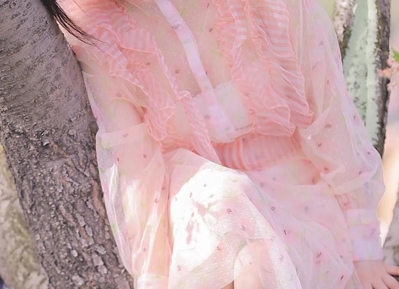 描述女人优雅的句子 描述女人优雅的句子