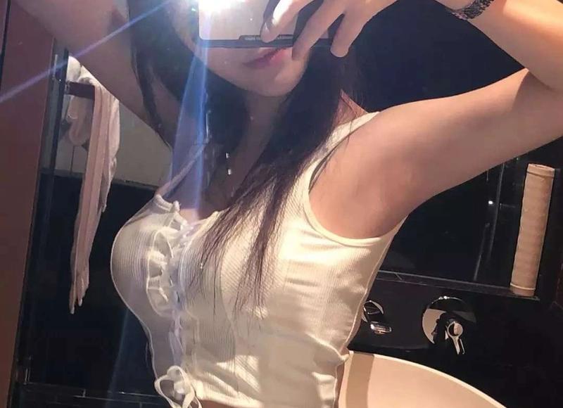  抖音弟弟温馨的短句细选80句