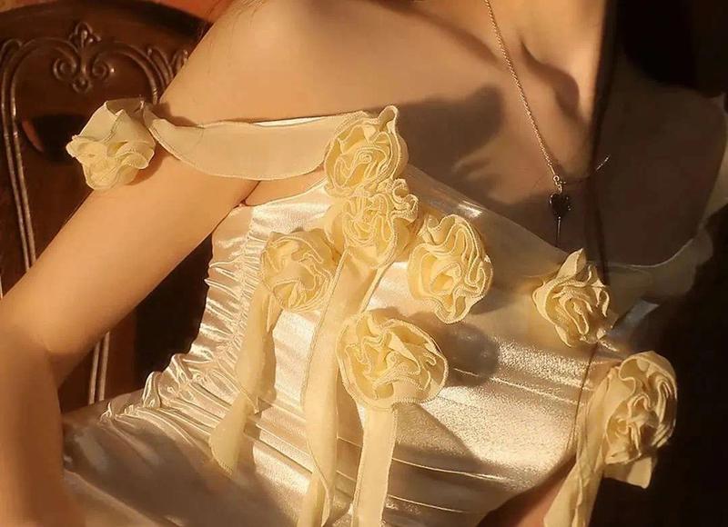 怀念情人的抖音案牍简略（怀念情人的抖音案牍简略语句）