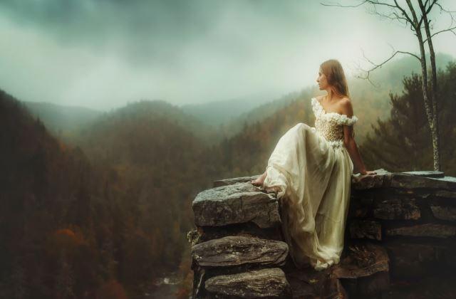 想你的时候我抬头微笑说说 想你的时候我抬头微笑说说