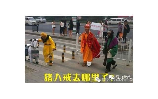 抖音搞笑案牍短句大全（抖音爆搞笑案牍）