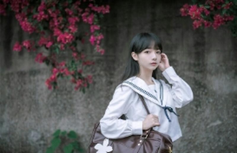 情侣留言情话短句（英语情话200字左右短句）