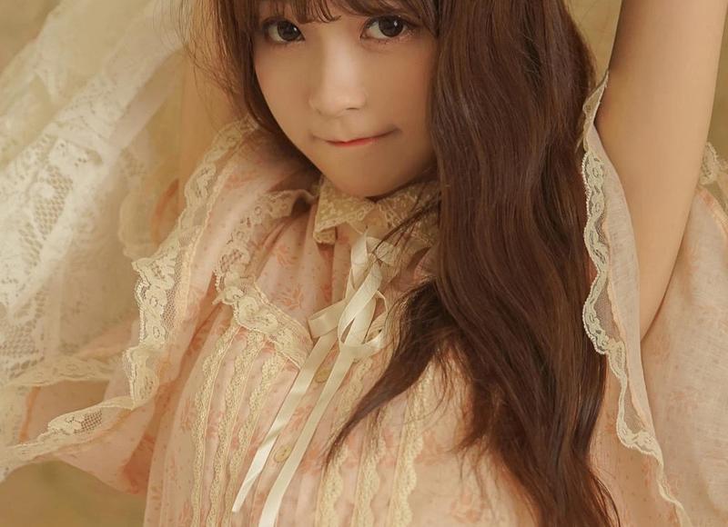 怎么发朋友圈才能吸引男生？女生怎么发朋友圈吸引喜欢的男生？