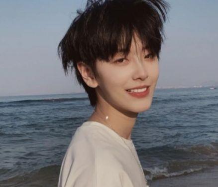 努力生活的句子致自己文案