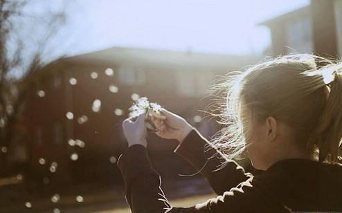 心烦女孩表达爱的句子